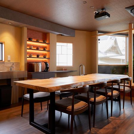 古今 天下茶屋 With A Private Parking Lot And A Half Open-Air Bath And Direct To Kix Villa Osaka Luaran gambar