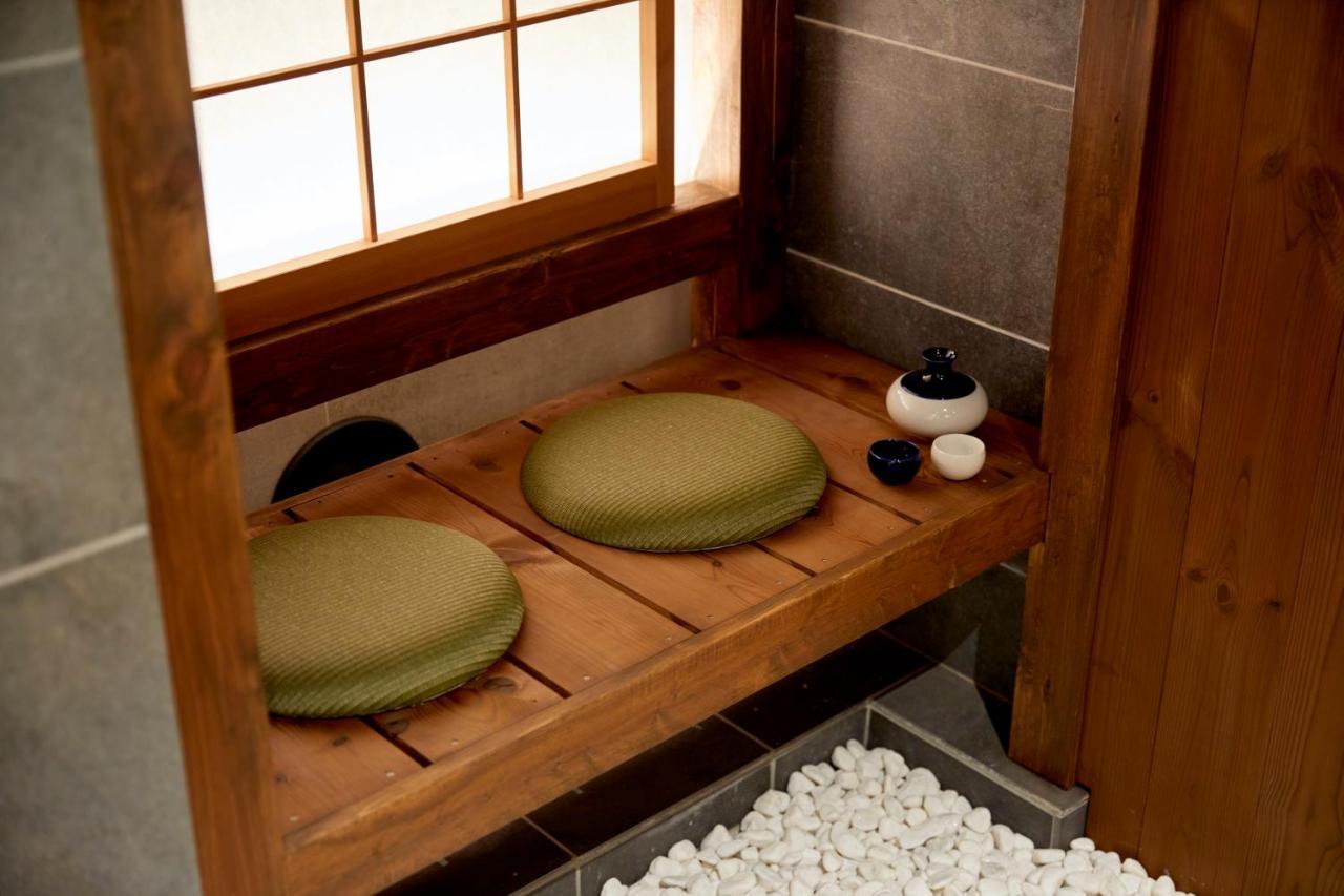古今 天下茶屋 With A Private Parking Lot And A Half Open-Air Bath And Direct To Kix Villa Osaka Luaran gambar